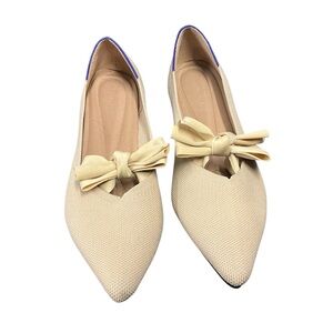 Chic Cream Flats with Bow Detail